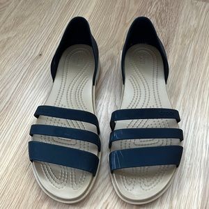 Crocs Women's Tulum Open Flat Flat Shoes women’s size 8